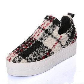Women's Shoes Customized Materials Platform Comfort Loafers Outdoor / Dress / Casual Black / Red