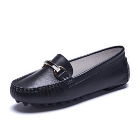 Women's Loafers & Slip-Ons Spring / Fall Comfort / Round Toe Cowhide Outdoor / Career / Casual Flat Heel shoe