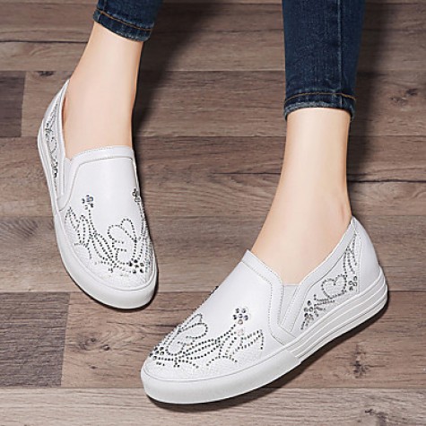 Women's Shoes Synthetic Spring / Fall / Winter Moccasin Totes Athletic / Casual Flat Heel Glitter Silver / White